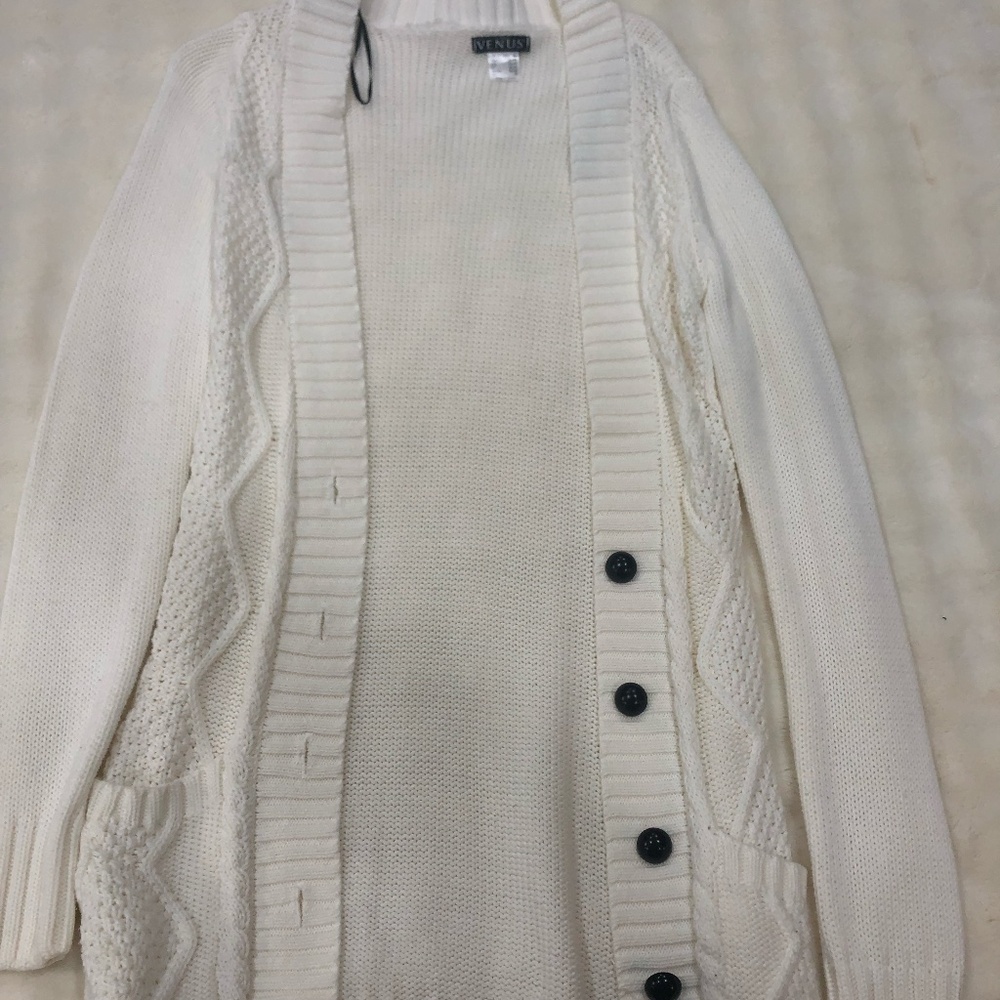 Venus Cardigan
